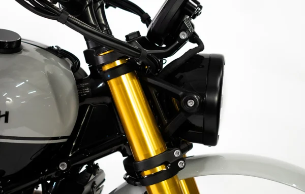front fork of TH Triumph 1200XE Supermoto