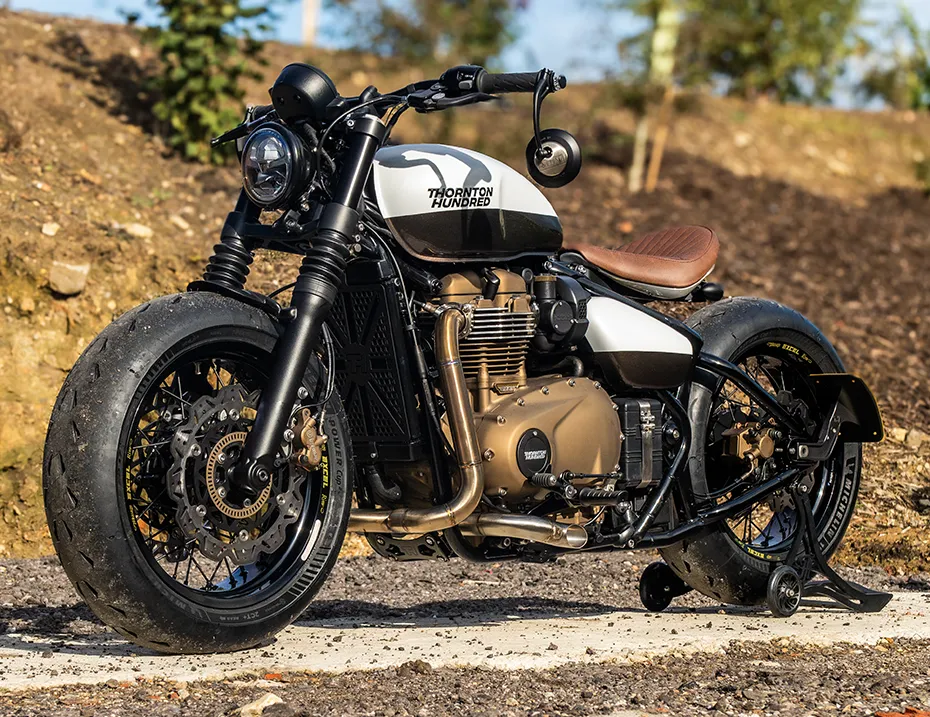 Gloss White & Brown City Bobber